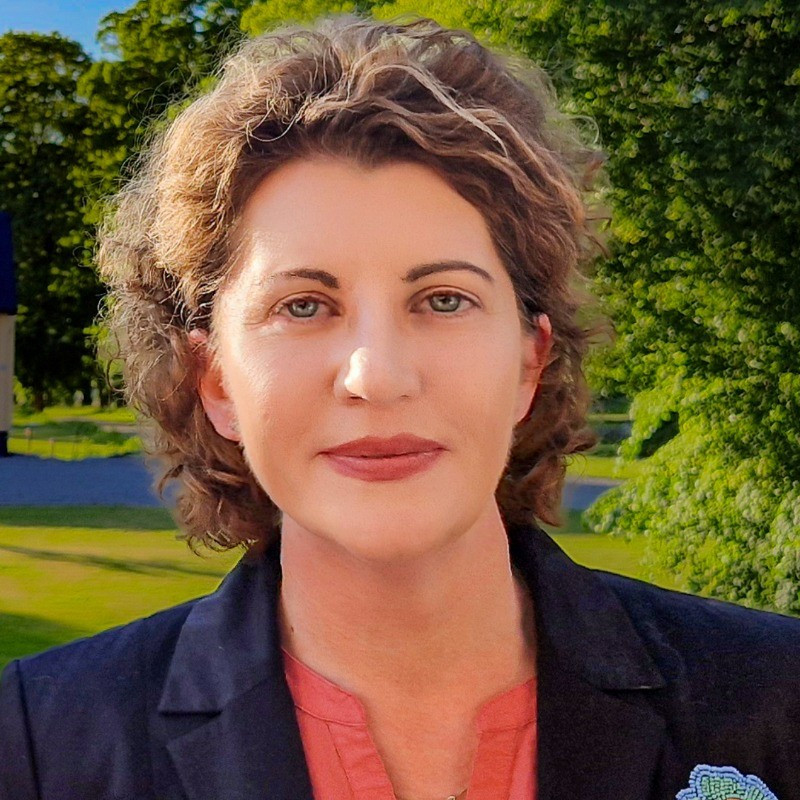 Dr Cristina Alexe