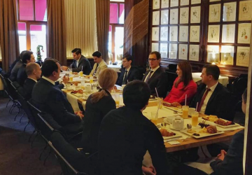CACIC Holds Business Breakfast with the Financial Community